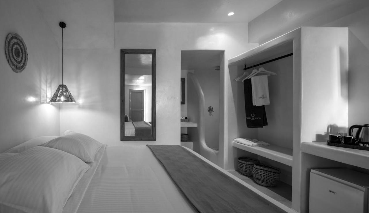 Terra Blanca Suites Imerovigli  Ngoại thất bức ảnh